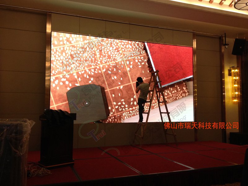 <b>清远碧桂园P2室内全彩显示屏</b>